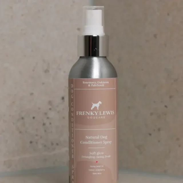 Champô Seco & Condicionador Sândalo, Jasmim, Baunilha 150ml - Image 3